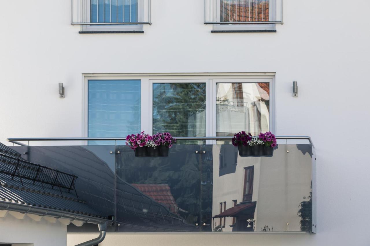 Ferienwohnung Am Zeppelin Hangar Friedrichshafen Exterior photo